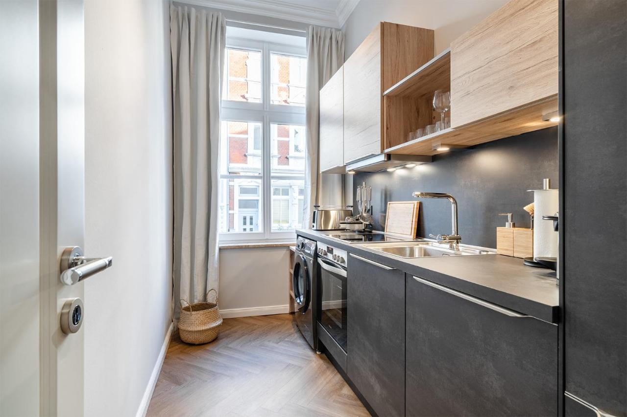 Apartment Villa Anna - Wohnung mit Stellplatz Emden Exterior foto