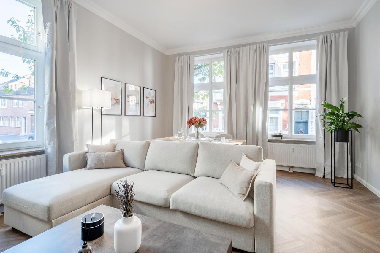 Apartment Villa Anna - Wohnung mit Stellplatz Emden Exterior foto